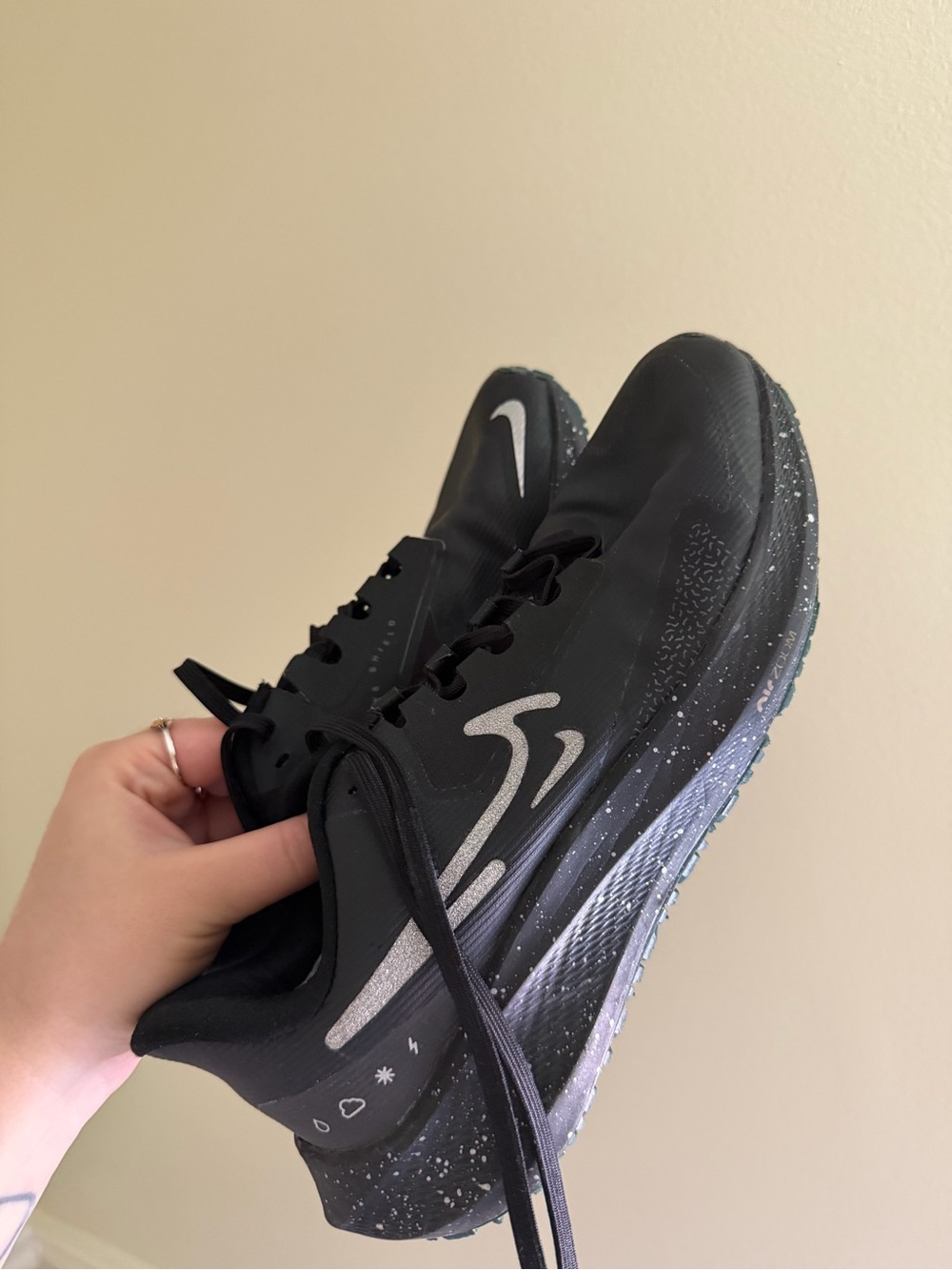 Nike Women’s Black Athletic Sneakers with Silver Swoosh